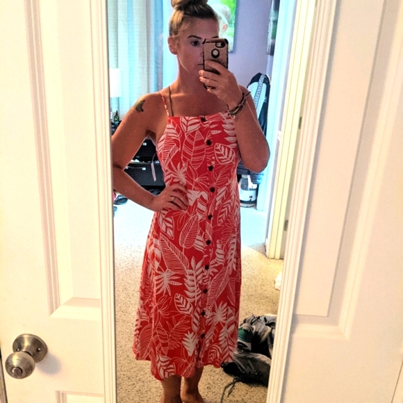 Old navy floral dress - Picture 3 of 3